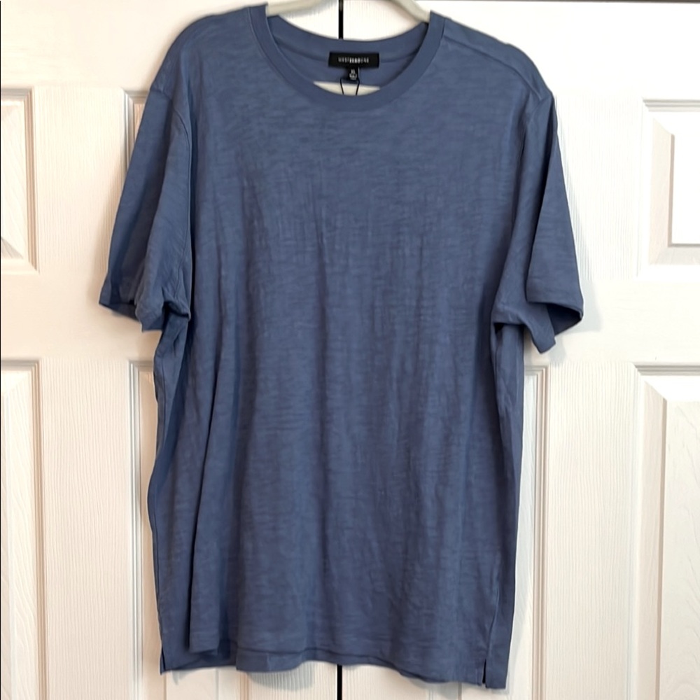 WestZeroOne Men’s XL Tshirt NWT
100% Cotton